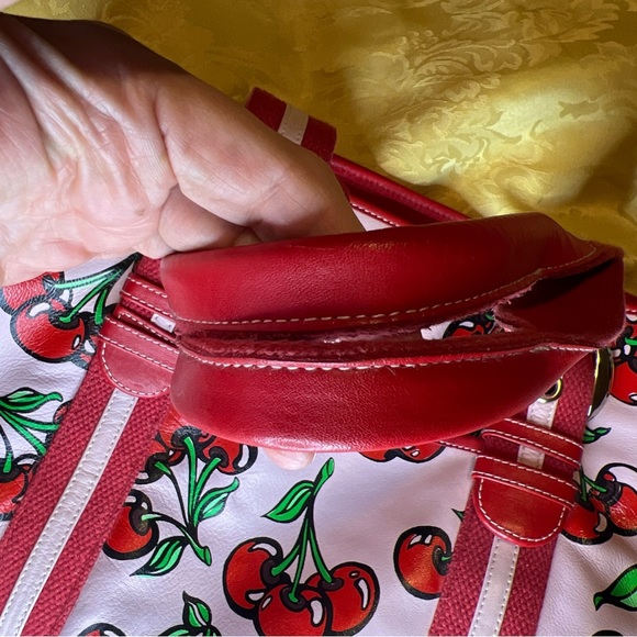 Rare authentic Isabella Fiore leather pink & red cherries tote w/ coin purse - Picture 14 of 16